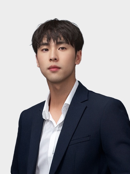 이지훈 디렉터